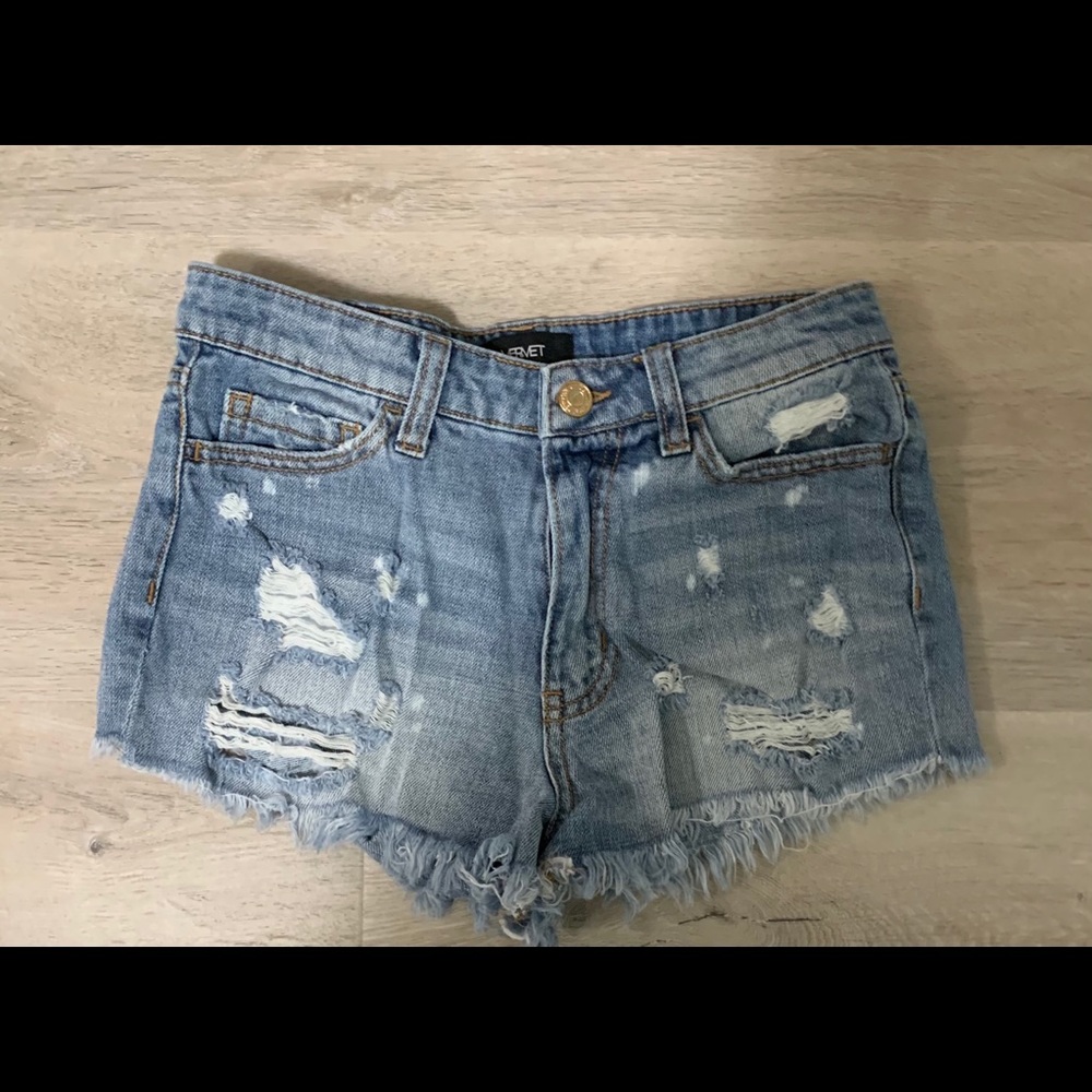 High-rise, ripped denim shorts!